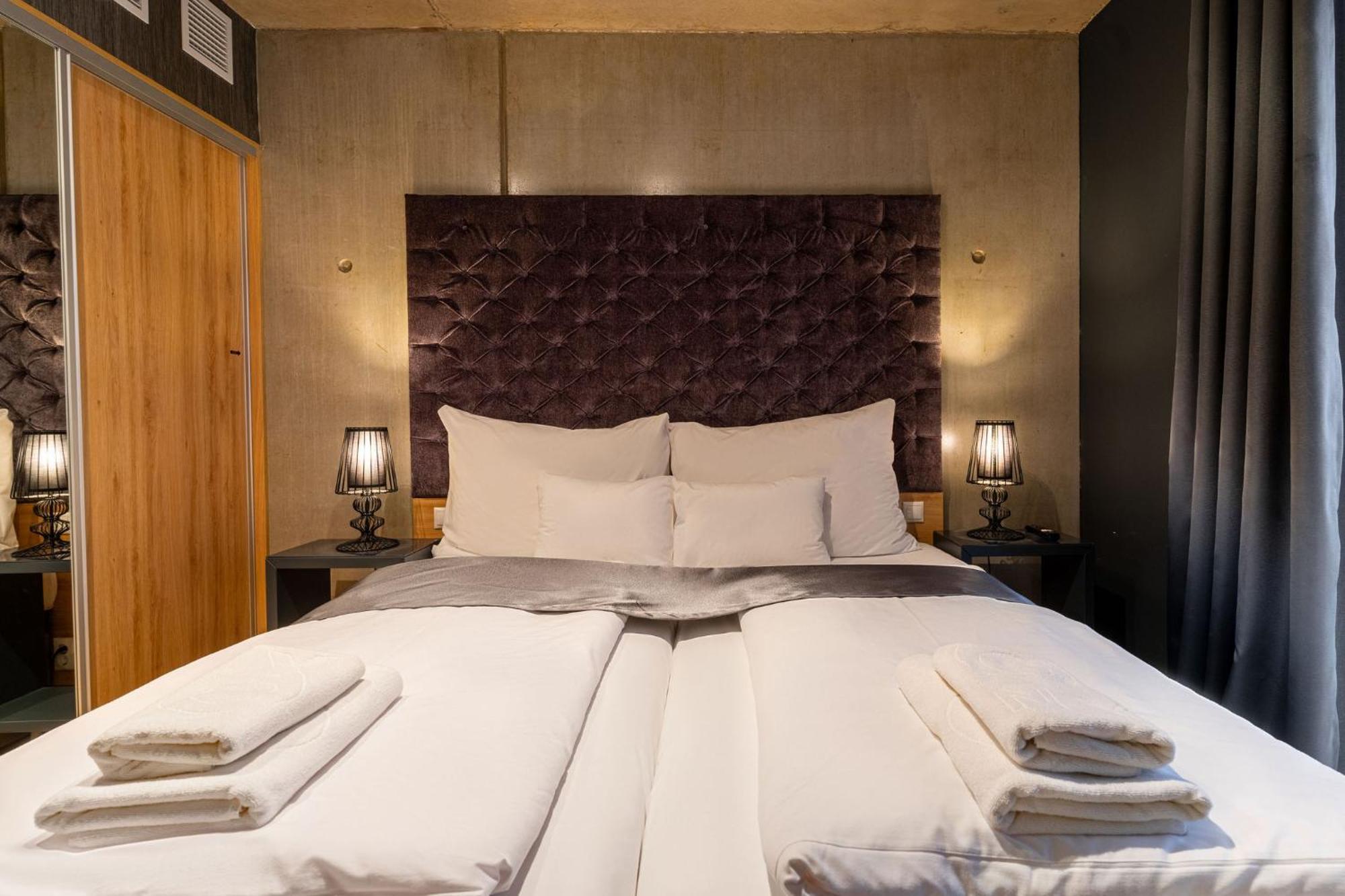 Onyx Luxury Будапеща Екстериор снимка
